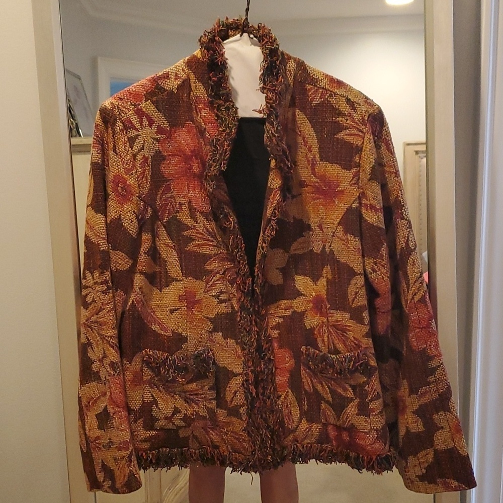 Chico's 0 floral tweed jacket open front fray trim front pockets silk collarless